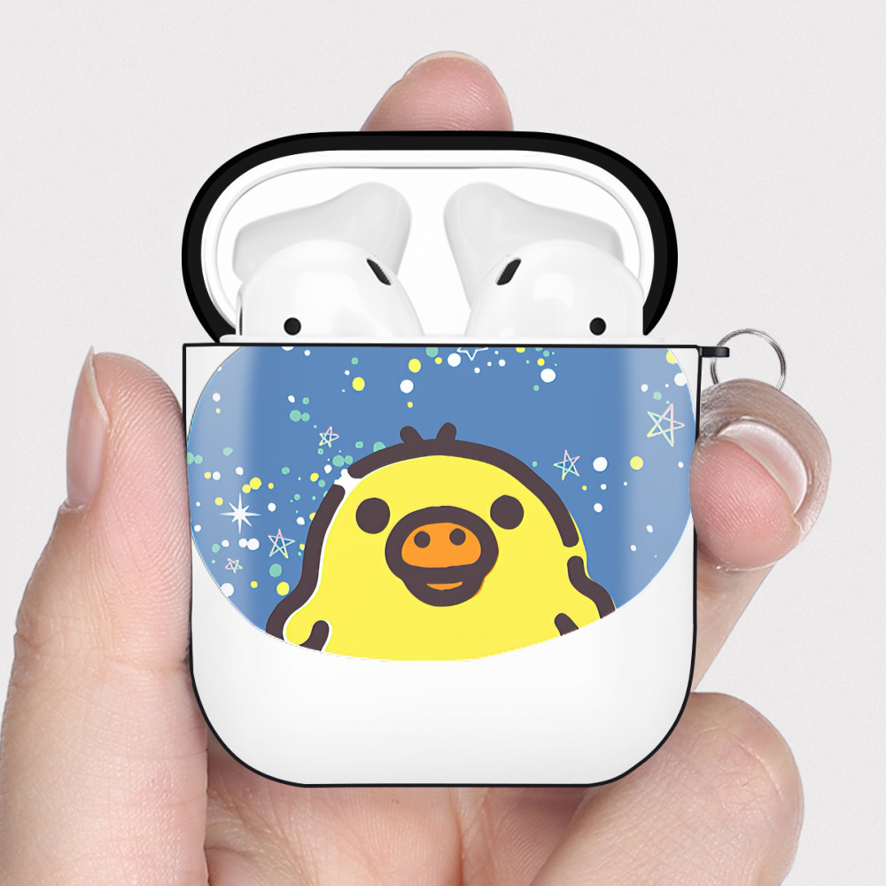 （画像用） リラックマ リラックマ キイロイトリ Rilakkuma Korilakkuma Kiiroitori AirPods 第2世代保護ケース ハードシェル ブラック 耐衝撃・防指紋・カラビナ付き
