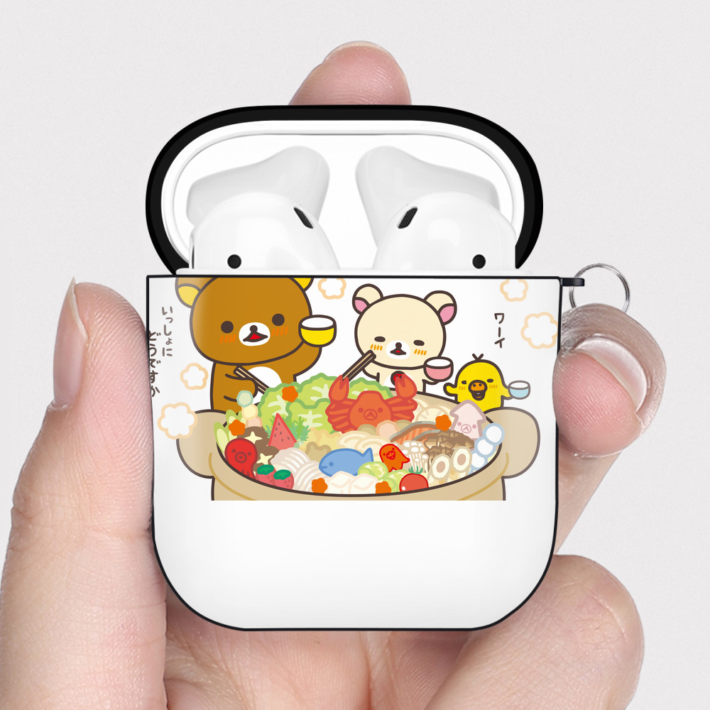 （画像用） リラックマ リラックマ キイロイトリ Rilakkuma Korilakkuma Kiiroitori AirPods 第2世代保護ケース ハードシェル ブラック 耐衝撃・防指紋・カラビナ付き