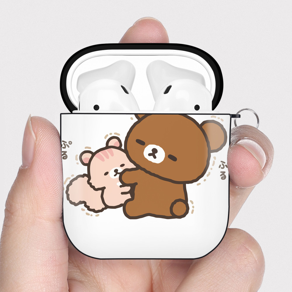 （画像用） リラックマ リラックマ キイロイトリ Rilakkuma Korilakkuma Kiiroitori AirPods 第2世代保護ケース ハードシェル ブラック 耐衝撃・防指紋・カラビナ付き