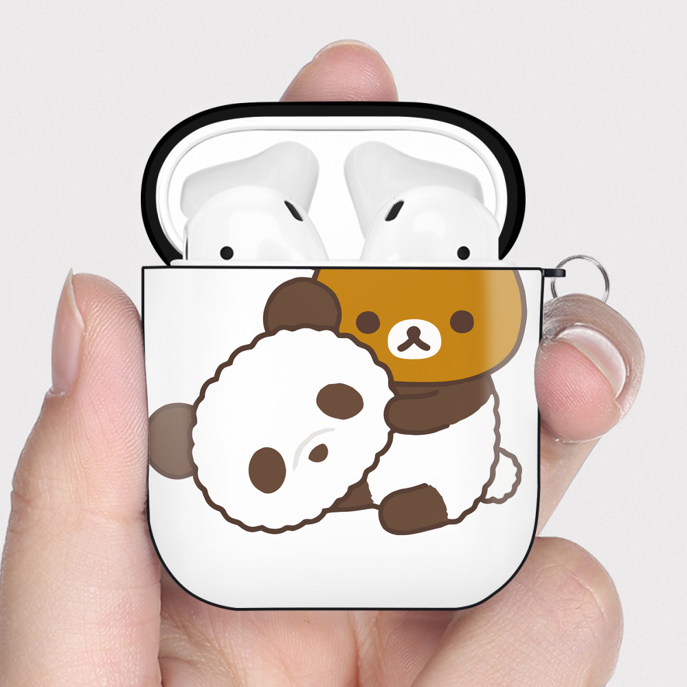 （画像用） リラックマ リラックマ キイロイトリ Rilakkuma Korilakkuma Kiiroitori AirPods 第2世代保護ケース ハードシェル ブラック 耐衝撃・防指紋・カラビナ付き