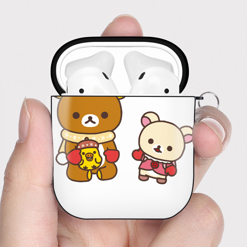 （画像用） リラックマ リラックマ キイロイトリ Rilakkuma Korilakkuma Kiiroitori AirPods 第2世代保護ケース ハードシェル ブラック 耐衝撃・防指紋・カラビナ付き