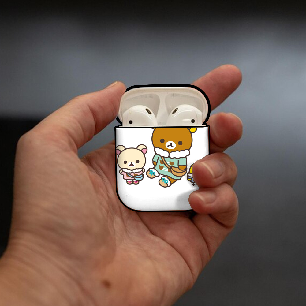 リラックマ リラックマ キイロイトリ Rilakkuma Korilakkuma Kiiroitori AirPods 第2世代保護ケース ハードシェル ブラック 耐衝撃・防指紋・カラビナ付き