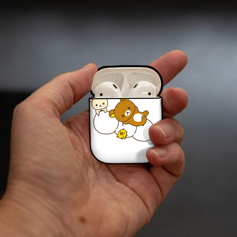 リラックマ リラックマ キイロイトリ Rilakkuma Korilakkuma Kiiroitori AirPods 第2世代保護ケース ハードシェル ブラック 耐衝撃・防指紋・カラビナ付き