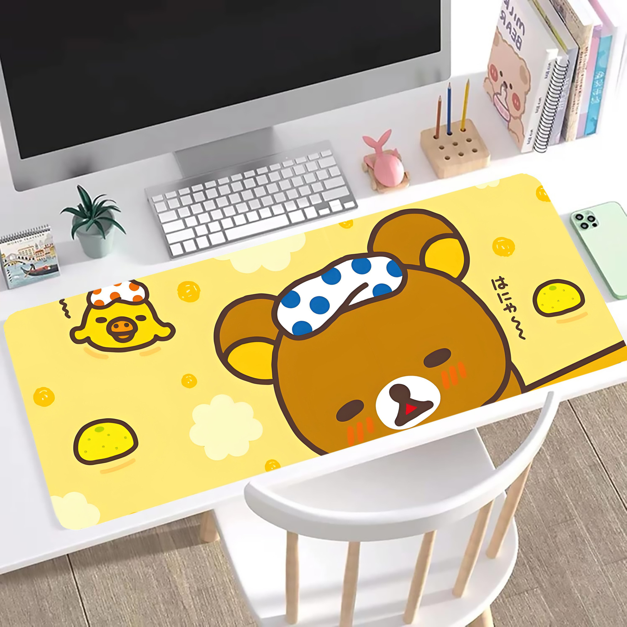 （画像用） リラックマ リラックマ キイロイトリ Rilakkuma Korilakkuma Kiiroitori ステッチ加工 大判デスクマット／滑り止めマウスパッド