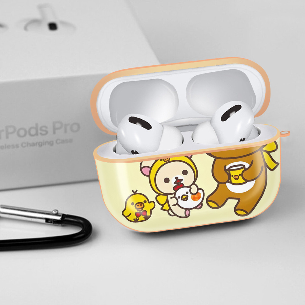 リラックマ リラックマ キイロイトリ Rilakkuma Korilakkuma Kiiroitori 【AirPods Pro用】ハードシェル保護ケース｜耐衝撃・防指紋・カラビナ付き商品仕様