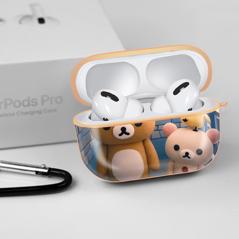リラックマ リラックマ キイロイトリ Rilakkuma Korilakkuma Kiiroitori 【AirPods Pro用】ハードシェル保護ケース｜耐衝撃・防指紋・カラビナ付き商品仕様