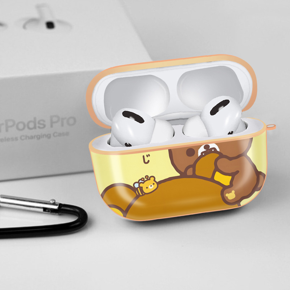 リラックマ リラックマ キイロイトリ Rilakkuma Korilakkuma Kiiroitori 【AirPods Pro用】ハードシェル保護ケース｜耐衝撃・防指紋・カラビナ付き商品仕様