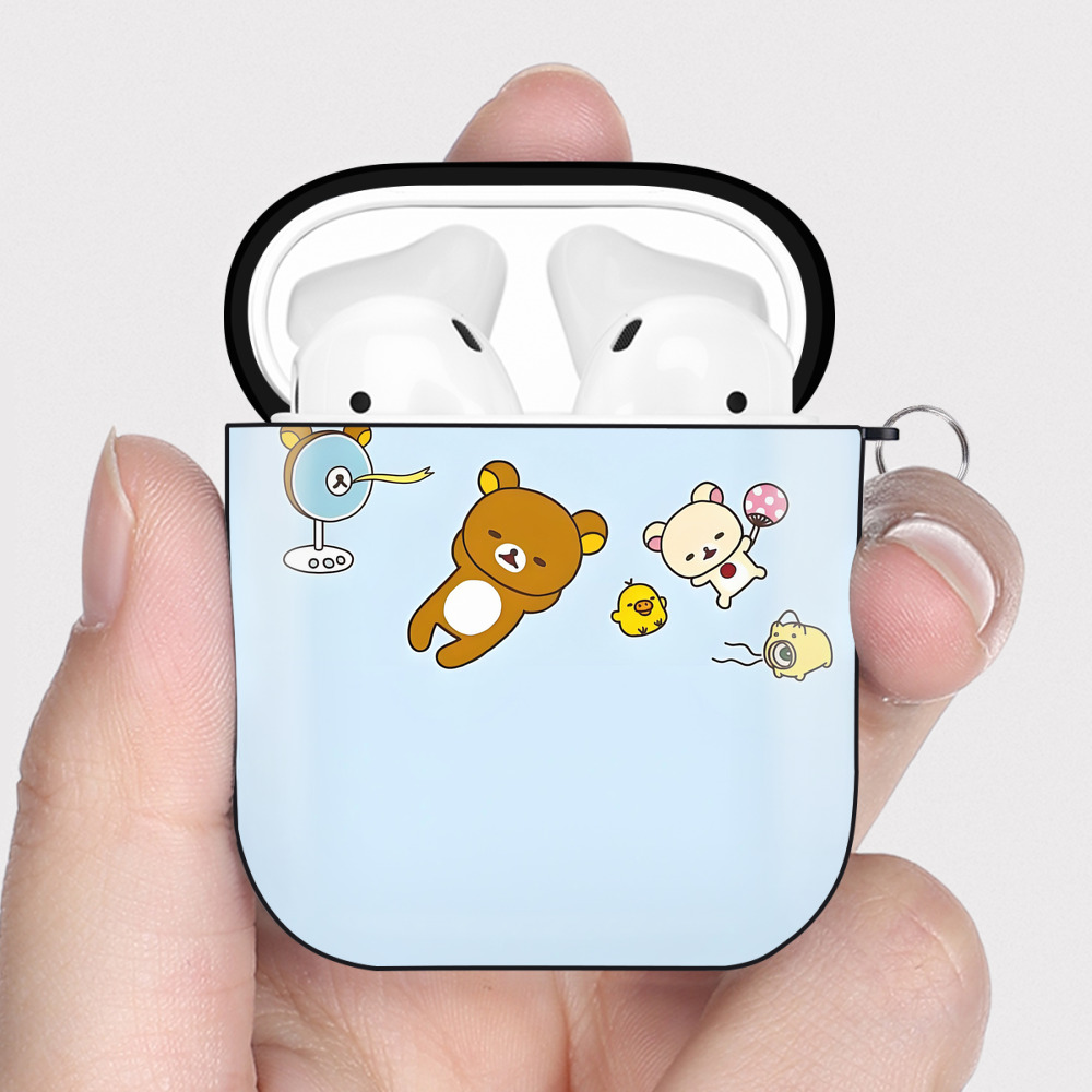 （画像用） リラックマ リラックマ キイロイトリ Rilakkuma Korilakkuma Kiiroitori AirPods 第2世代保護ケース ハードシェル ブラック 耐衝撃・防指紋・カラビナ付き