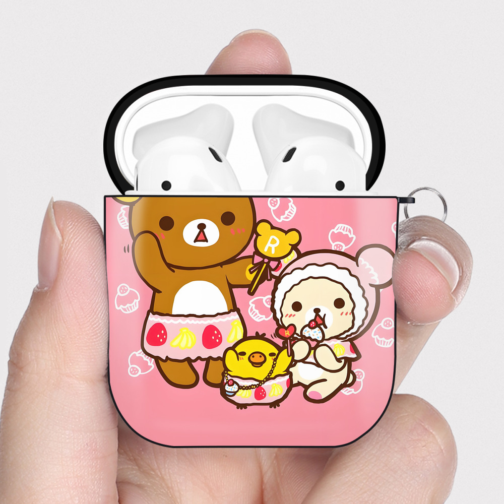 （画像用） リラックマ リラックマ キイロイトリ Rilakkuma Korilakkuma Kiiroitori AirPods 第2世代保護ケース ハードシェル ブラック 耐衝撃・防指紋・カラビナ付き