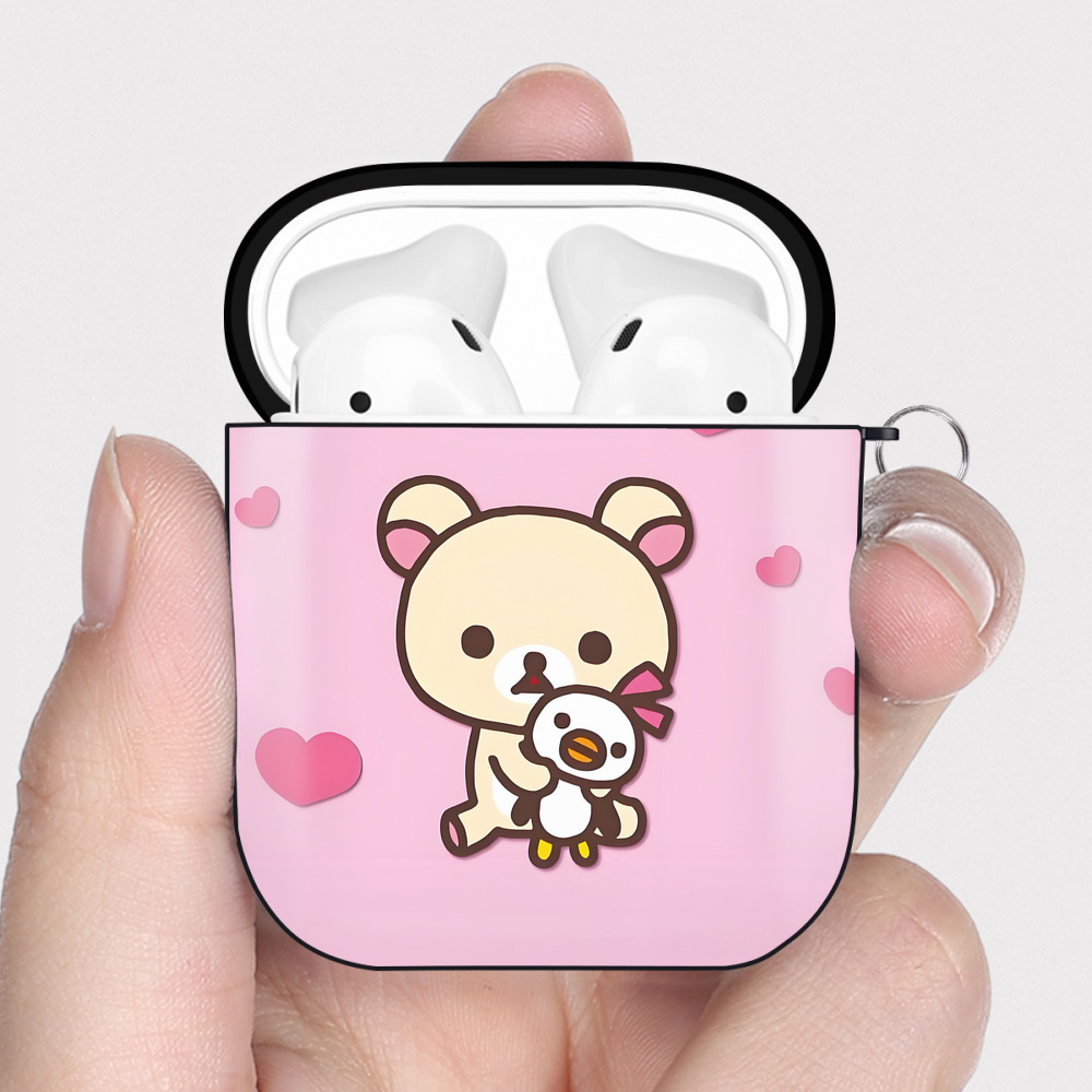 （画像用） リラックマ リラックマ キイロイトリ Rilakkuma Korilakkuma Kiiroitori AirPods 第2世代保護ケース ハードシェル ブラック 耐衝撃・防指紋・カラビナ付き