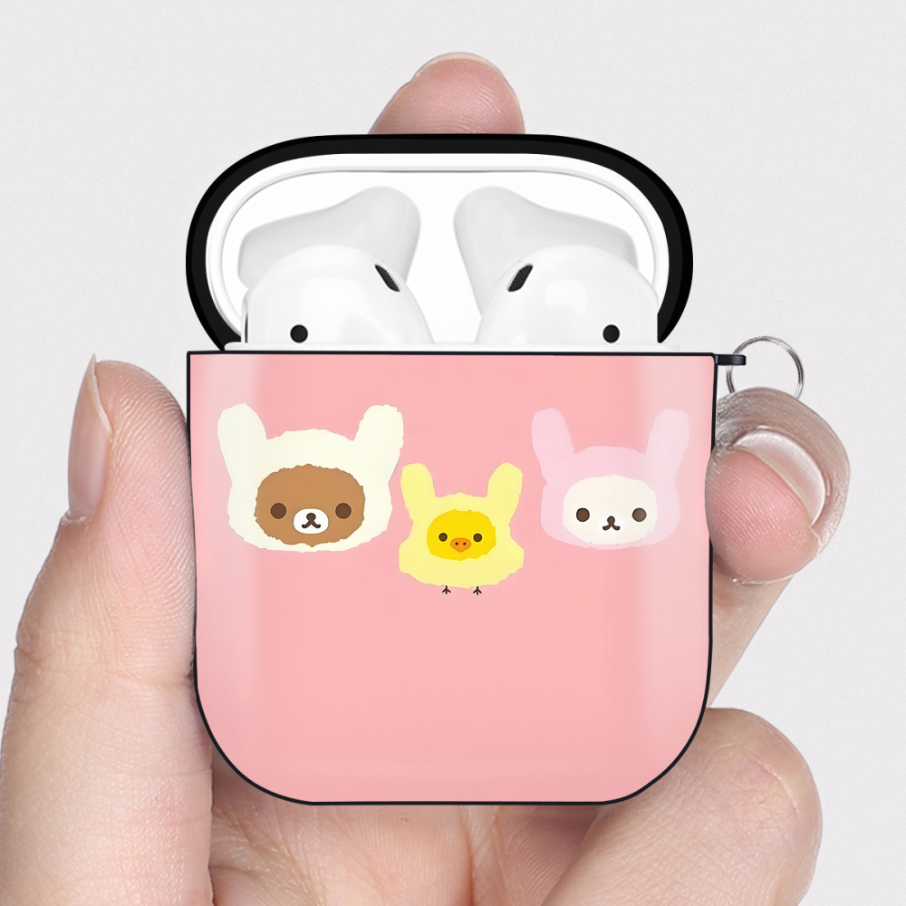 （画像用） リラックマ リラックマ キイロイトリ Rilakkuma Korilakkuma Kiiroitori AirPods 第2世代保護ケース ハードシェル ブラック 耐衝撃・防指紋・カラビナ付き