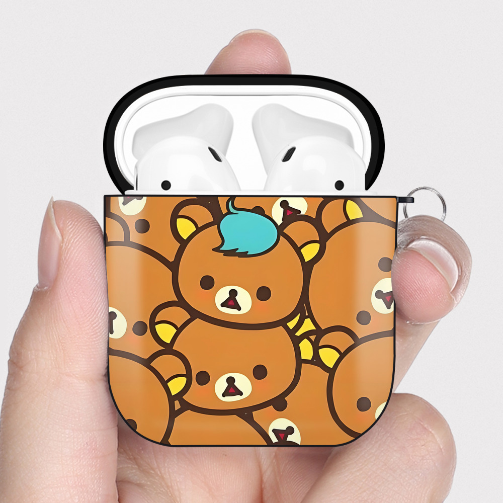 （画像用） リラックマ リラックマ キイロイトリ Rilakkuma Korilakkuma Kiiroitori AirPods 第2世代保護ケース ハードシェル ブラック 耐衝撃・防指紋・カラビナ付き