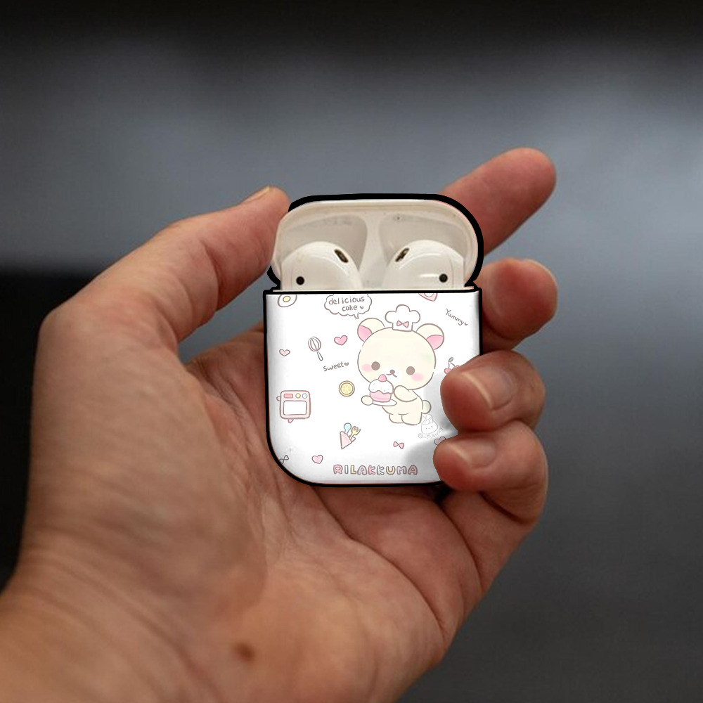 リラックマ リラックマ キイロイトリ Rilakkuma Korilakkuma Kiiroitori AirPods 第2世代保護ケース ハードシェル ブラック 耐衝撃・防指紋・カラビナ付き