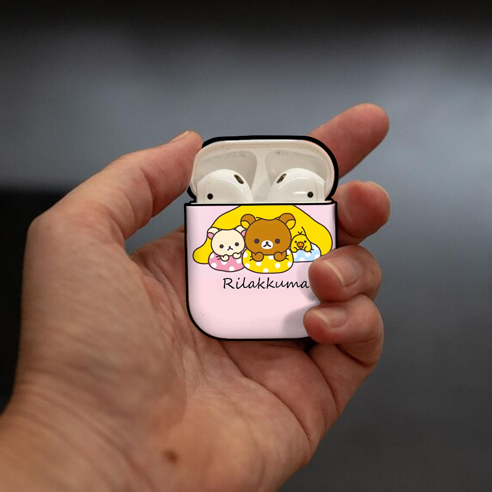 リラックマ リラックマ キイロイトリ Rilakkuma Korilakkuma Kiiroitori AirPods 第2世代保護ケース ハードシェル ブラック 耐衝撃・防指紋・カラビナ付き