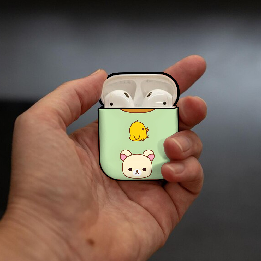 リラックマ リラックマ キイロイトリ Rilakkuma Korilakkuma Kiiroitori AirPods 第2世代保護ケース ハードシェル ブラック 耐衝撃・防指紋・カラビナ付き