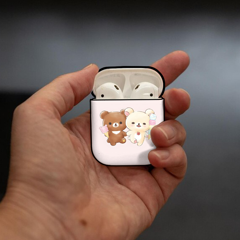 リラックマ リラックマ キイロイトリ Rilakkuma Korilakkuma Kiiroitori AirPods 第2世代保護ケース ハードシェル ブラック 耐衝撃・防指紋・カラビナ付き