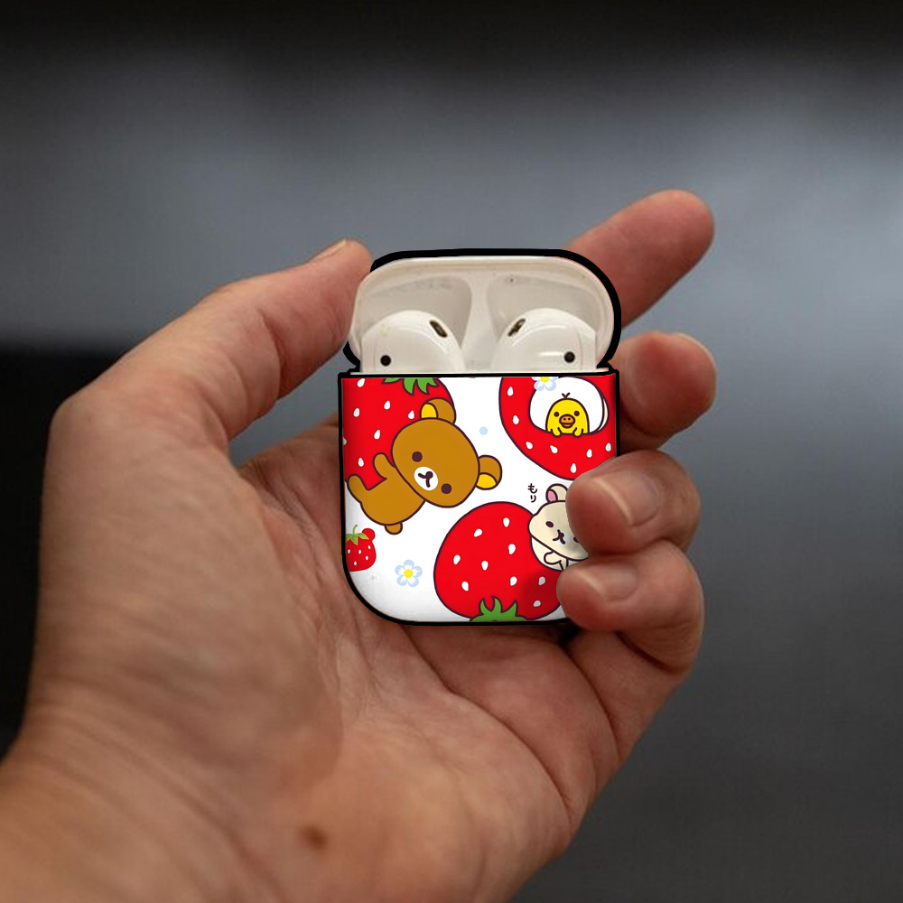 リラックマ リラックマ キイロイトリ Rilakkuma Korilakkuma Kiiroitori AirPods 第2世代保護ケース ハードシェル ブラック 耐衝撃・防指紋・カラビナ付き