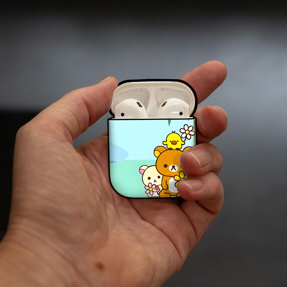 リラックマ リラックマ キイロイトリ Rilakkuma Korilakkuma Kiiroitori AirPods 第2世代保護ケース ハードシェル ブラック 耐衝撃・防指紋・カラビナ付き
