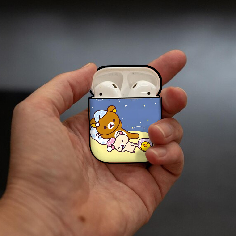 リラックマ リラックマ キイロイトリ Rilakkuma Korilakkuma Kiiroitori AirPods 第2世代保護ケース ハードシェル ブラック 耐衝撃・防指紋・カラビナ付き