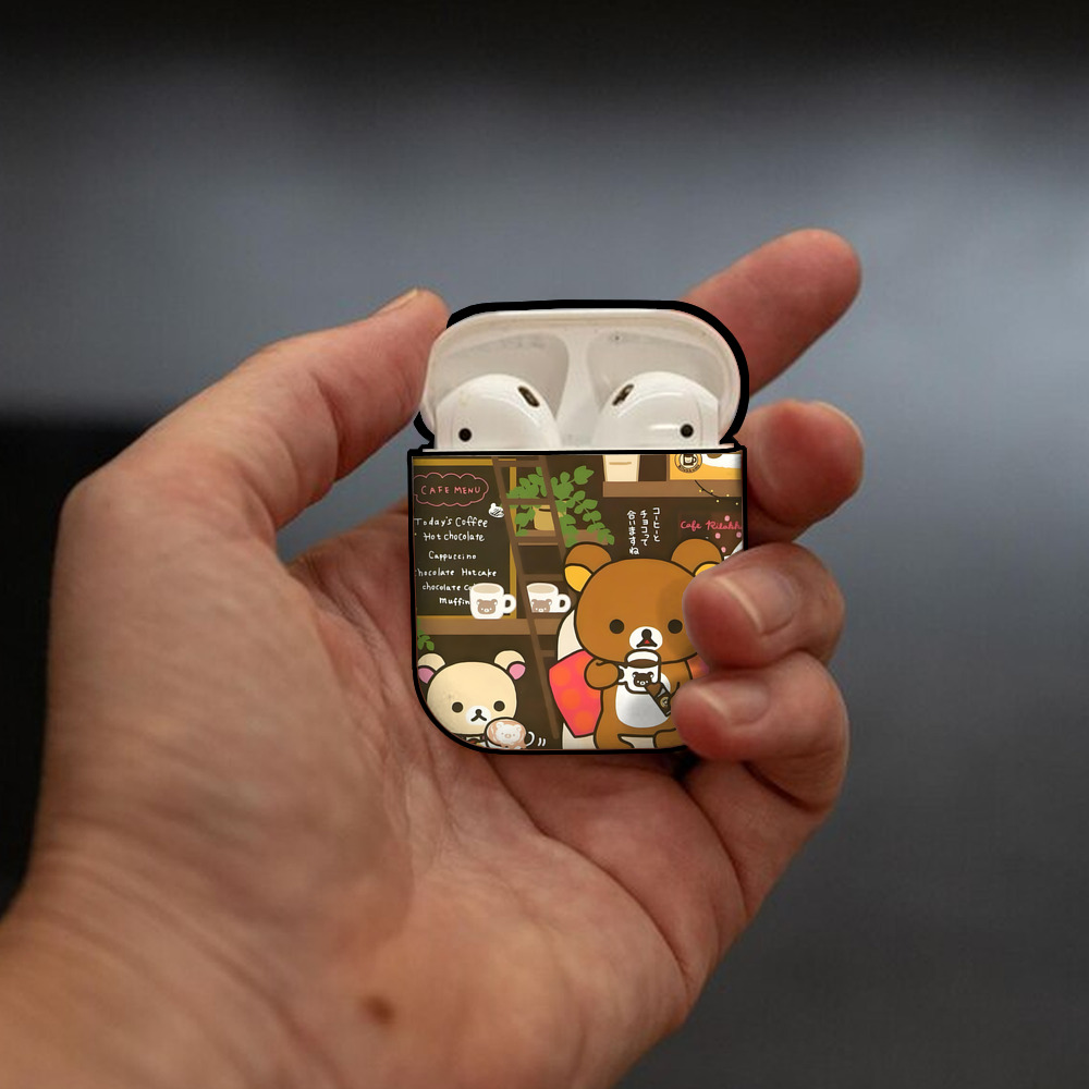 リラックマ リラックマ キイロイトリ Rilakkuma Korilakkuma Kiiroitori AirPods 第2世代保護ケース ハードシェル ブラック 耐衝撃・防指紋・カラビナ付き