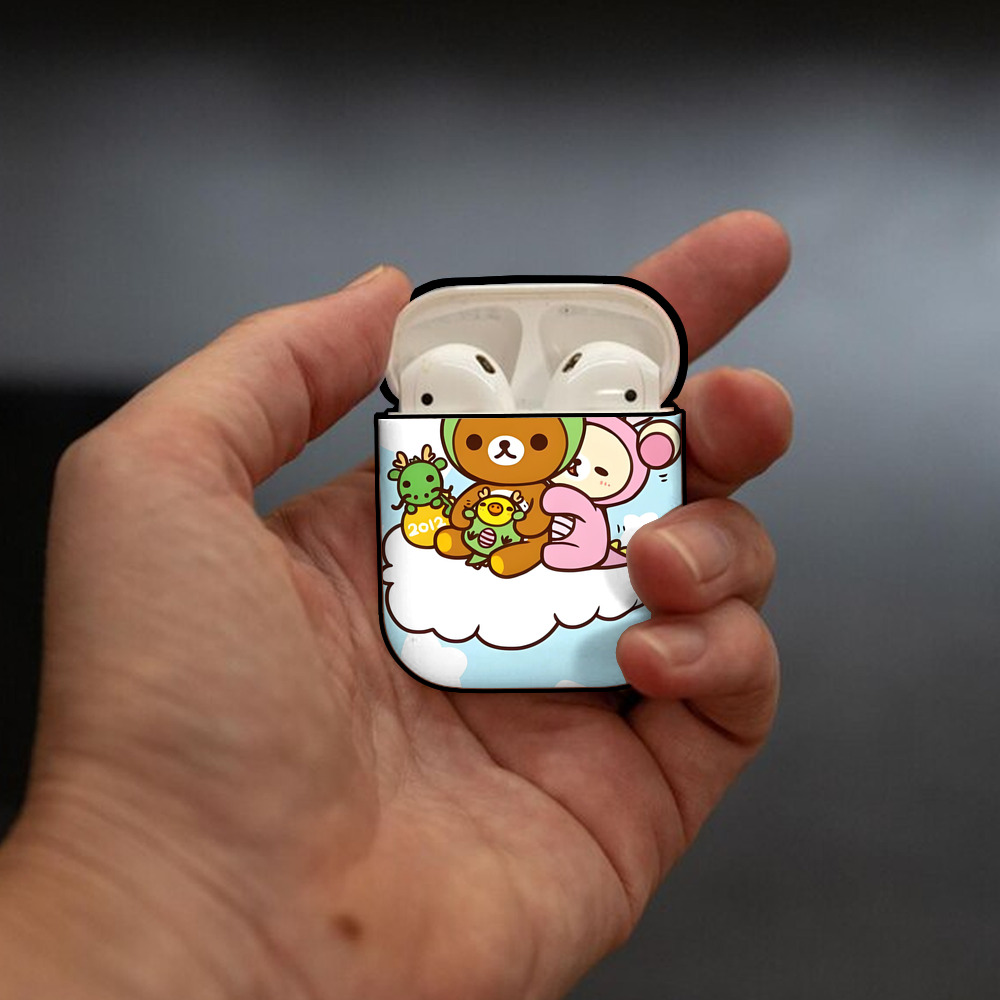 リラックマ リラックマ キイロイトリ Rilakkuma Korilakkuma Kiiroitori AirPods 第2世代保護ケース ハードシェル ブラック 耐衝撃・防指紋・カラビナ付き