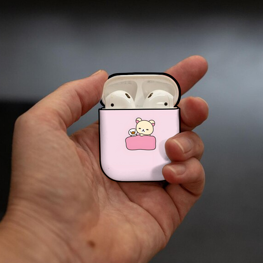 リラックマ リラックマ キイロイトリ Rilakkuma Korilakkuma Kiiroitori AirPods 第2世代保護ケース ハードシェル ブラック 耐衝撃・防指紋・カラビナ付き