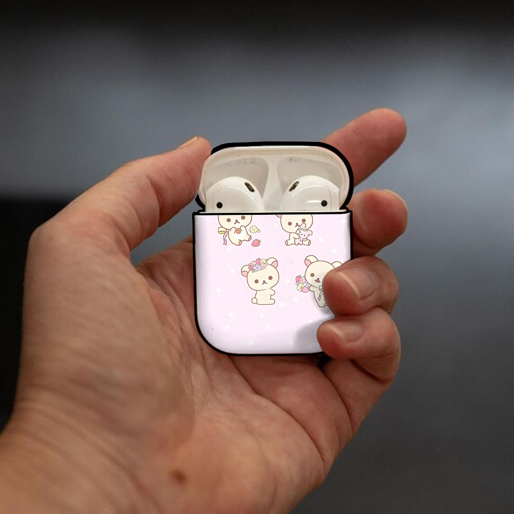 リラックマ リラックマ キイロイトリ Rilakkuma Korilakkuma Kiiroitori AirPods 第2世代保護ケース ハードシェル ブラック 耐衝撃・防指紋・カラビナ付き