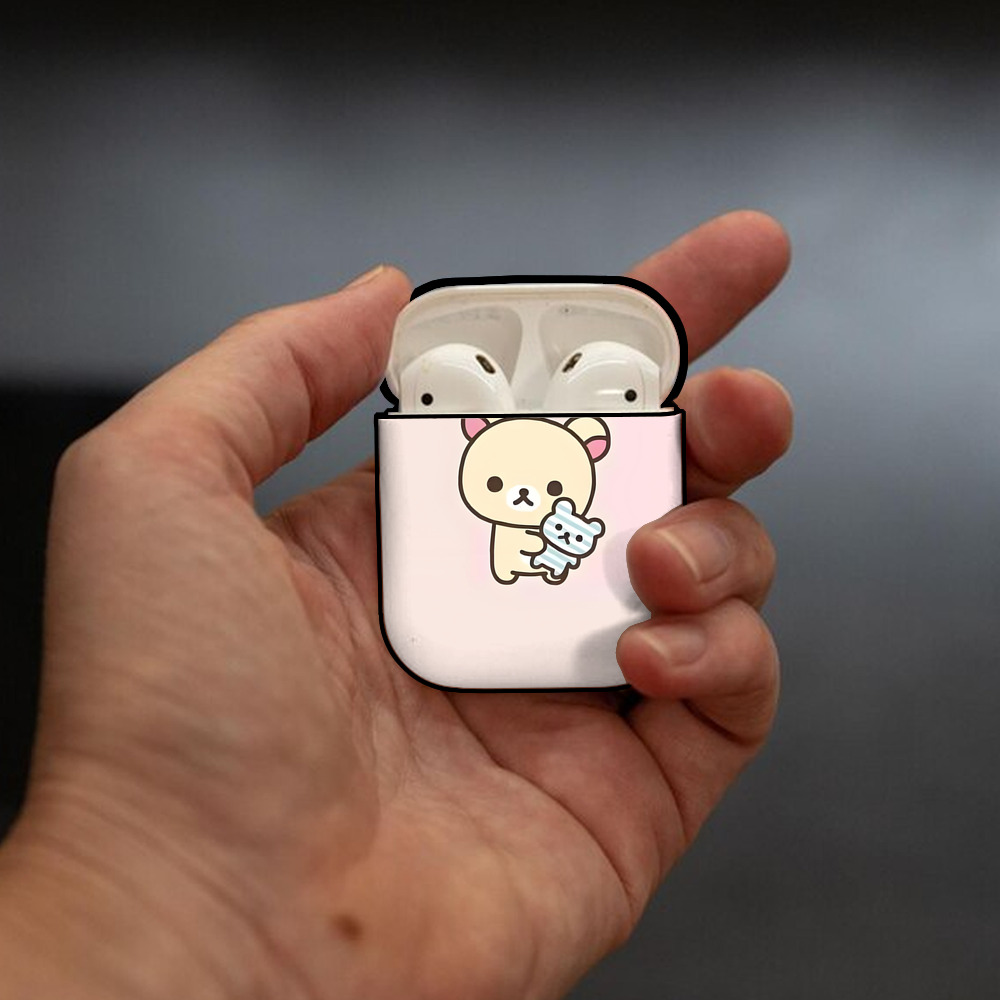 リラックマ リラックマ キイロイトリ Rilakkuma Korilakkuma Kiiroitori AirPods 第2世代保護ケース ハードシェル ブラック 耐衝撃・防指紋・カラビナ付き